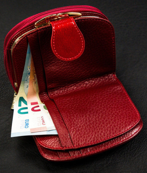 Portfel Damski Skórzany LOREN 12 cm Klamra Suwak I Klapka Skóra Naturalna Lakierowana 43972 RFID CZERWONY 12 x 10 x 3.5 [cm]