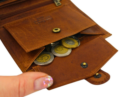 Portfel Męski Skórzany PIERRE CARDIN Skóra Licowa Duży Pionowy Z Zapięciem MATOWY 326A RFID KONIAKOWY 13 x 10 x 3 [cm]