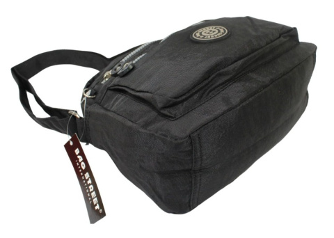 Stylowa Lekka Materiałowa Torba Kresz Wodoodporna Pozioma Średnia Na Ramię Bag Street NR 2245 CZARNY 28 x 19 x 12 [cm]