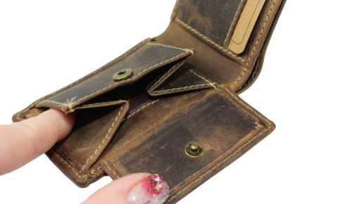 Portfel Męski Skórzany Jennifer Jones Skóra Licowa Mały Poziomy Bez Zapięcia 5493 RFID BRĄZOWY 10 x 6,5 x 2 [cm]