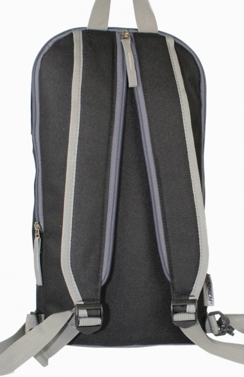 Solidny Kompaktowy Superlekki Mały Plecak Bag Street Nordic Walking ''DE LUXE'' CZARNY BS4084