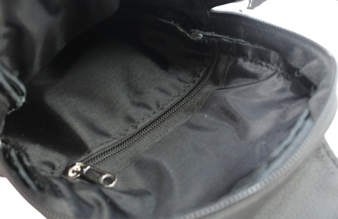 Torba Skórzana Na Ramię Nerka Barkówka Noszona Na Skos CONVEY (PL) CZARNA Praktyczna I Wygodna 25 x 18 x 7 [cm]