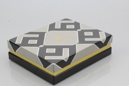 Portfel Męski PIERRE CARDIN Skóra Licowa RFID Duży Pionowy Z Zapięciem MATOWY 331A 13 x 10 x 3 [cm]