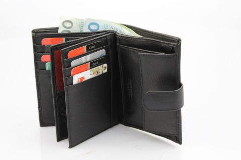 Portfel Męski PIERRE CARDIN Skóra Licowa RFID Duży Pionowy Z Zapięciem MATOWY 331A 13 x 10 x 3 [cm]