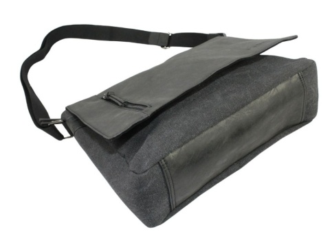 Skórzana Torba JENNIFER JONES Listonoszka Ze Skórzaną Klapką CZARNA 4526 37 x 29 x 14