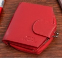Damski Skórzany Portfel BELTIMORE Z Suwakiem I Klamrą Skóra Licowa Eleganckie Pudełko RFID BTML53 CZERWONY 10,5 x 10 x 3,5 [cm]