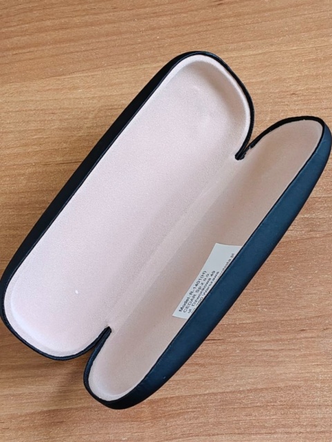 Eleganckie Etui Uniwersalne Na Okulary Polska Galanteria (PL) Twarde Praktyczne 16 x 6,5 x 3,5 cm