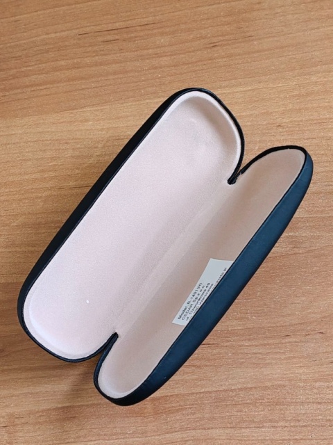 Eleganckie Etui Uniwersalne Na Okulary Polska Galanteria (PL) Twarde Praktyczne 16 x 6,5 x 3,5 cm