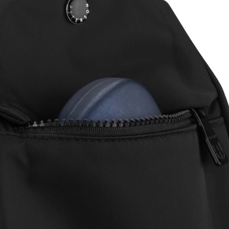 Sportowy Praktyczny I Wygodny Plecak Peterson CPY-07 Z Poliestru CZARNY 25 x 23 x 12 [cm]