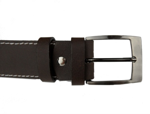 Czekoladowy z białą nitką