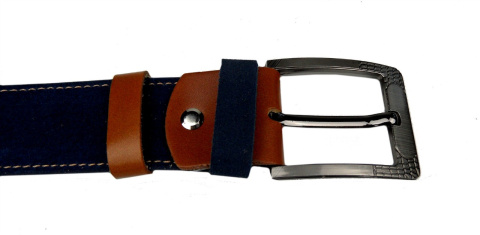 Granatowy Z Karmelową Nitką