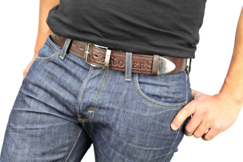 Pasek Skórzany COMPLEX (PL) Tłoczony Napis "W&RogerS" Z METALOWĄ KOŃCÓWKĄ Skóra Licowa EXTRA 40 mm Kasztanowy