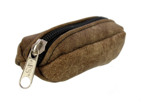 Surowa skóra brązowy