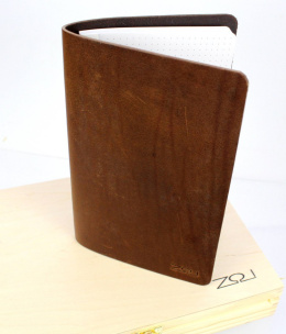 Notatnik W Skórzanej Oprawie Brązowy + Pudełko Drewniane Wymienne Wkłady Skóra Licowa Vintage Solidny Notes