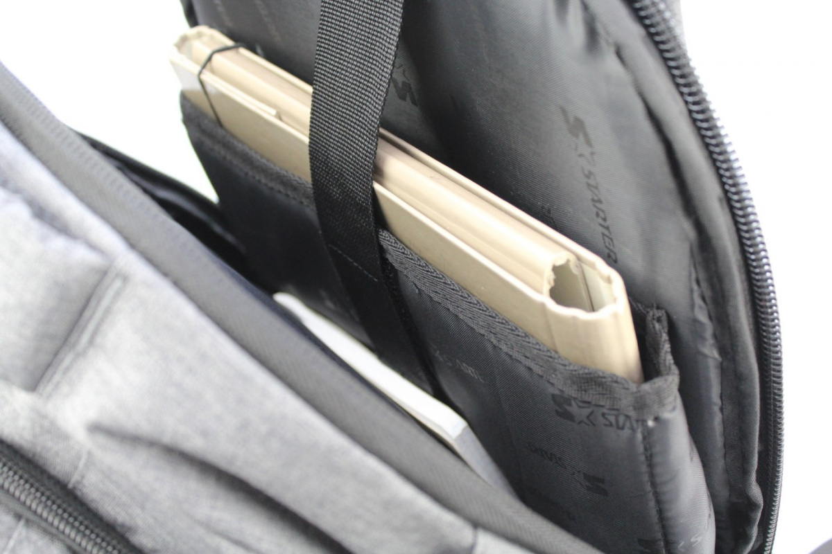 Solidny Plecak Starter Duży Wodoodporny Z Funkcją Noszenia Laptopa I Portem USB Universal Do Pracy Do Szkoły